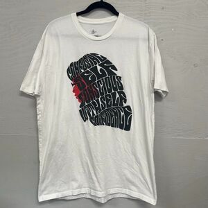 H.e.r. Essential T-shirt, The Thread Shop, Size XL